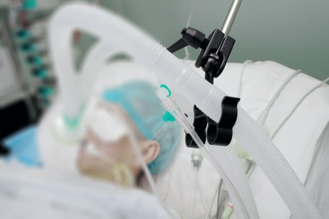 Otkrivena još jedna komplikacija koronavirusa i razlog zbog kog respiratori nekad nisu delotvorni